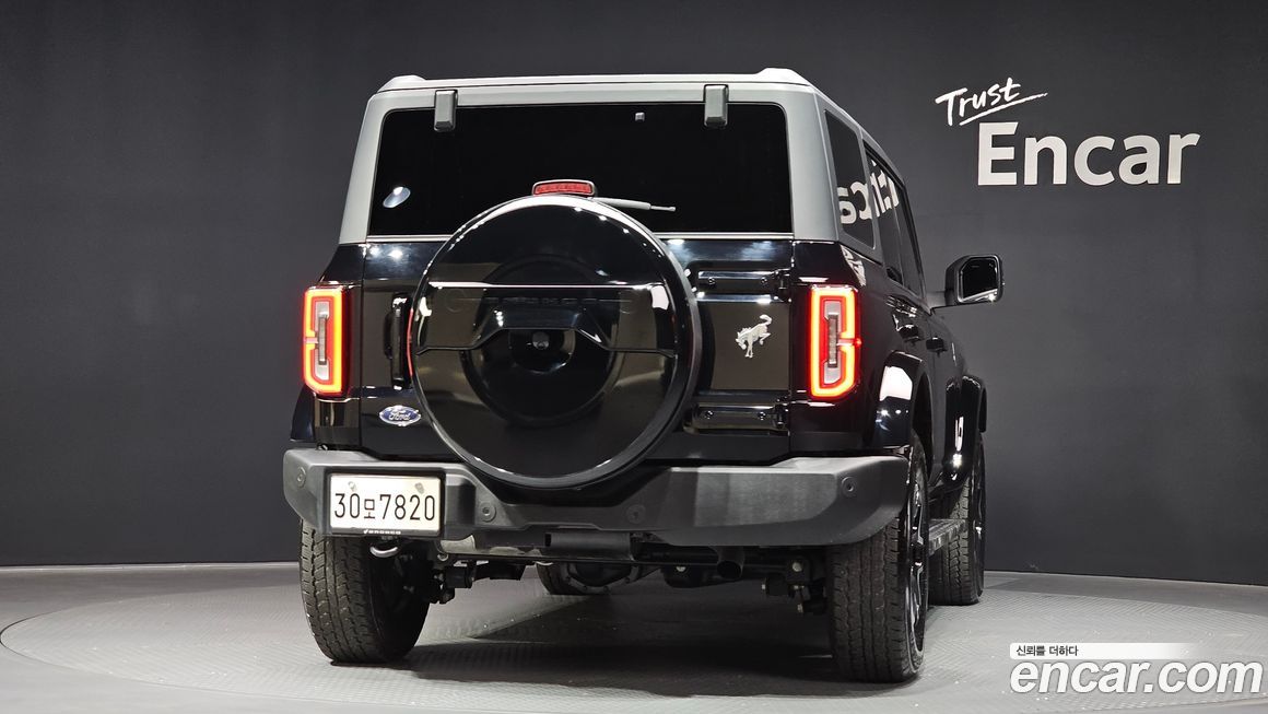 Ford Bronco 2024