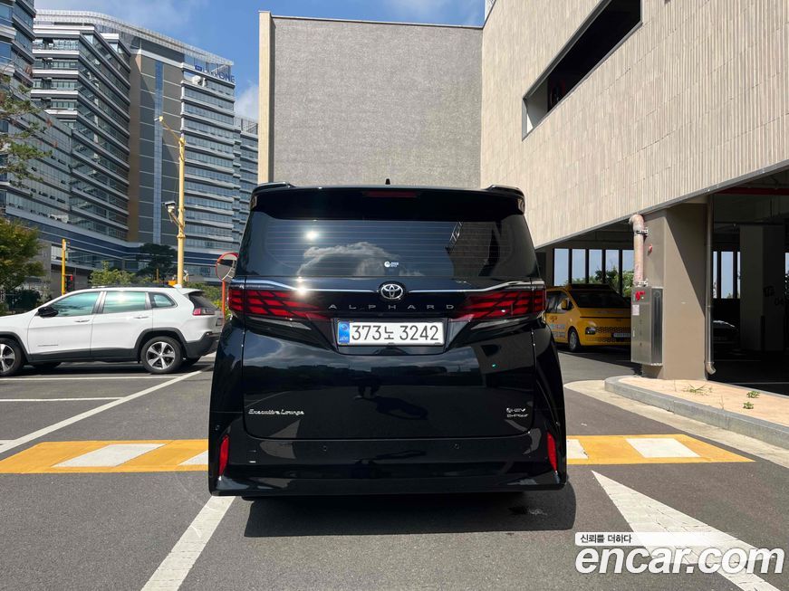 Toyota Alphard 2025