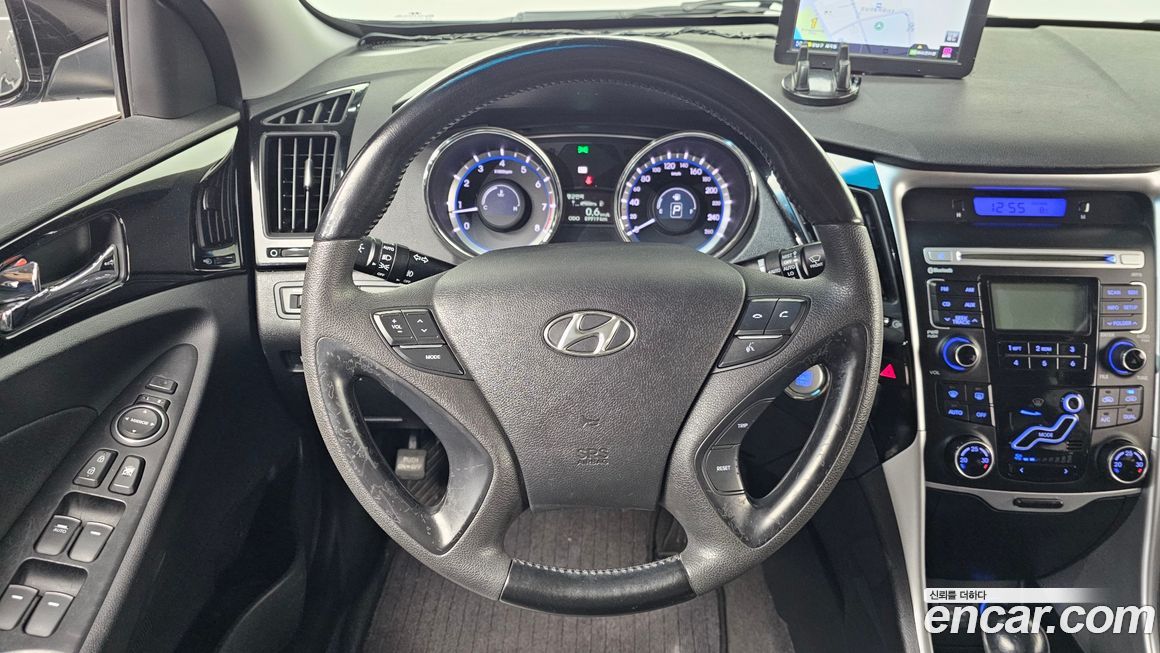 Hyundai Sonata 2010