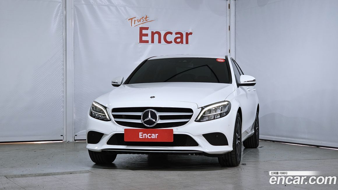 Mercedes-Benz C-Class 2019