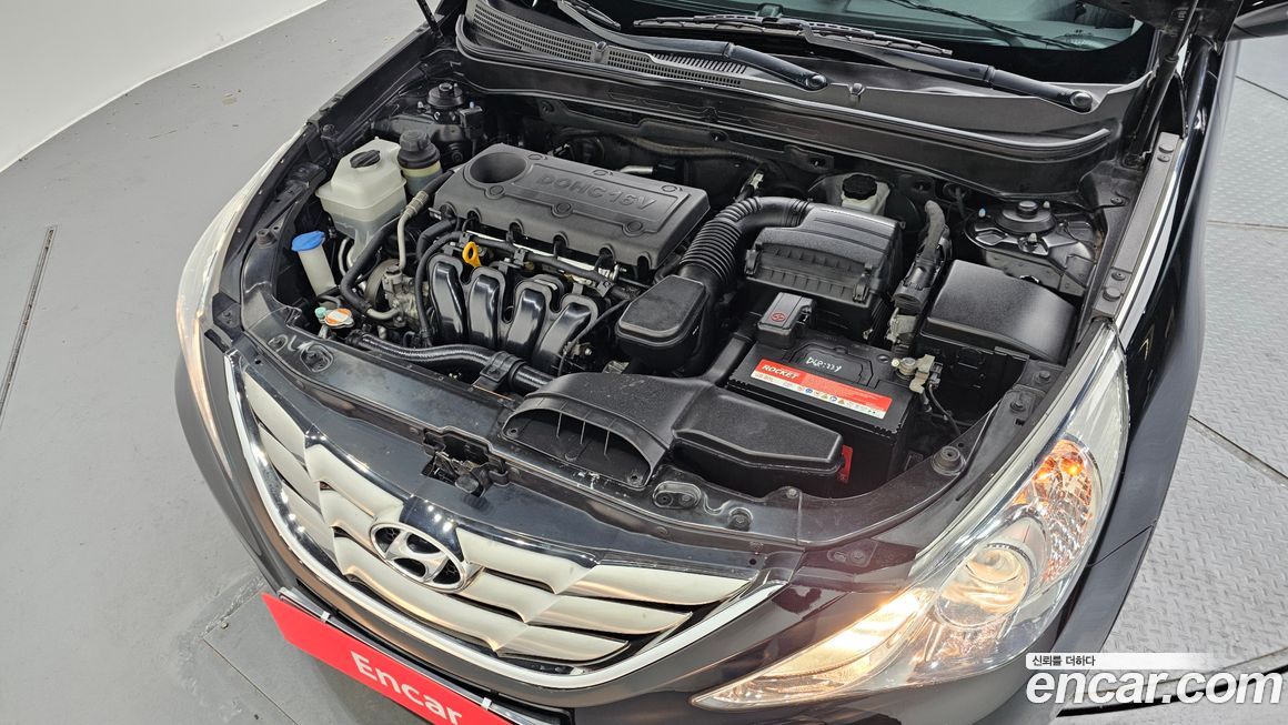 Hyundai Sonata 2010