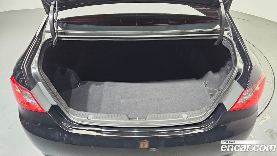 Hyundai Sonata 2010