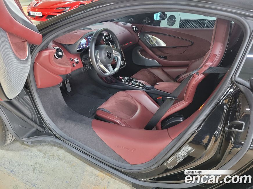 Mclaren GT 2022