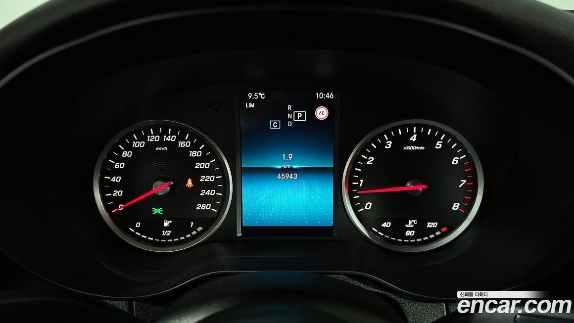 Mercedes-Benz C-Class 2019