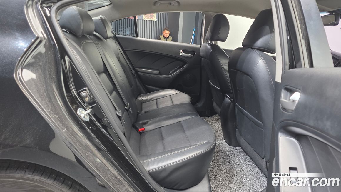 Kia K3 2015
