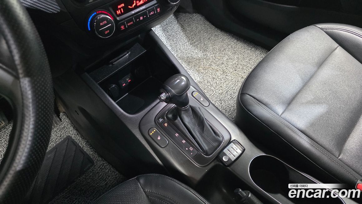 Kia K3 2015