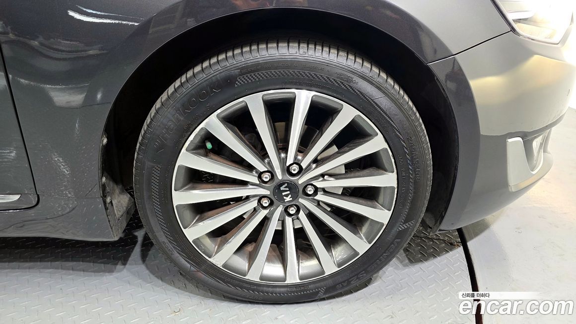 Kia K7 2013
