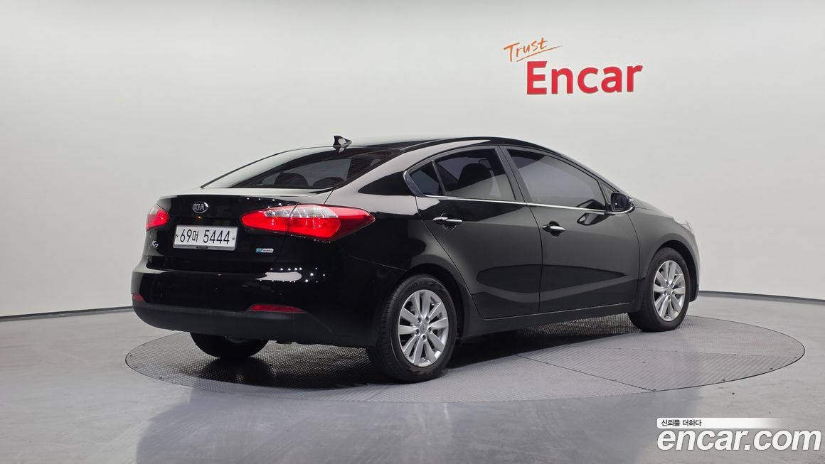 Kia K3 2015