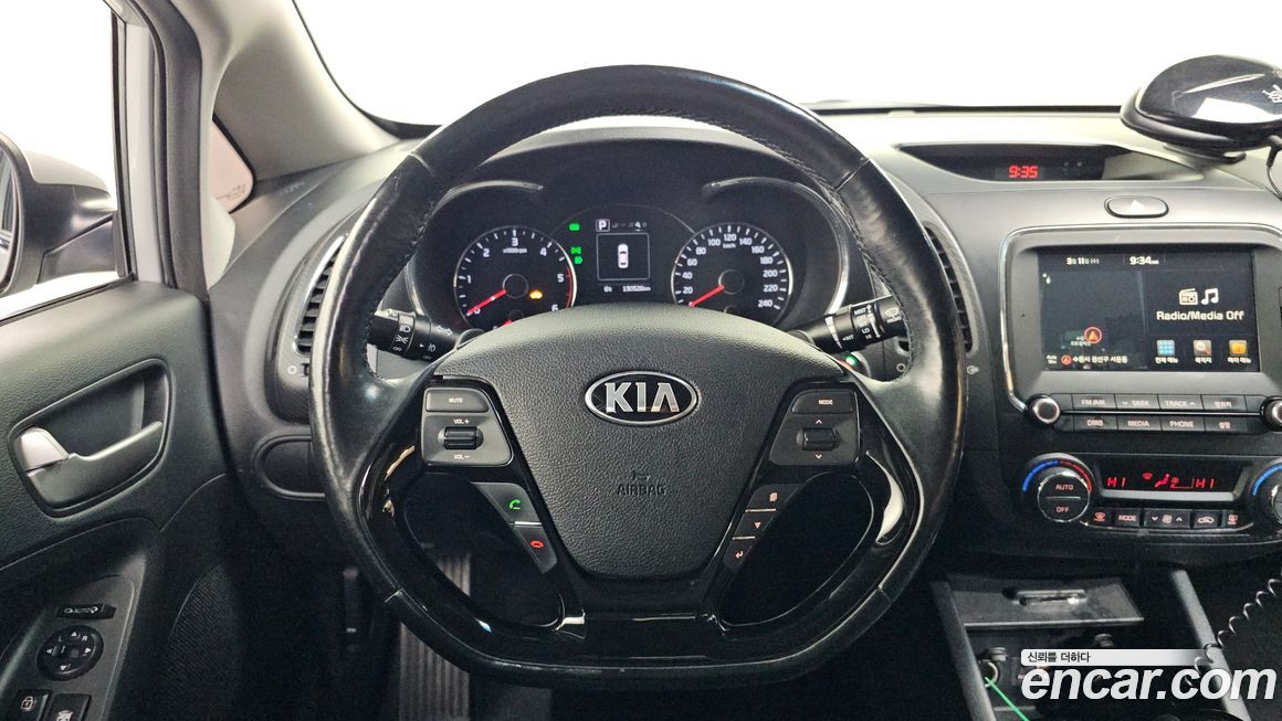 Kia K3 2017