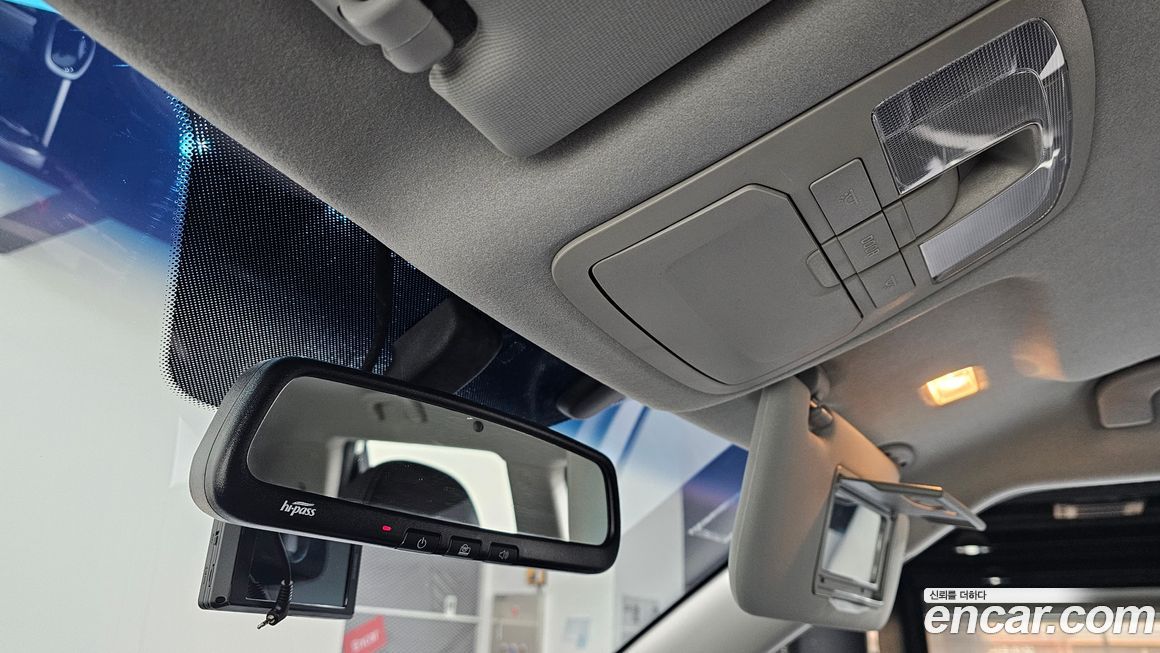 KG_Mobility_Ssangyong TIBOLI 2015