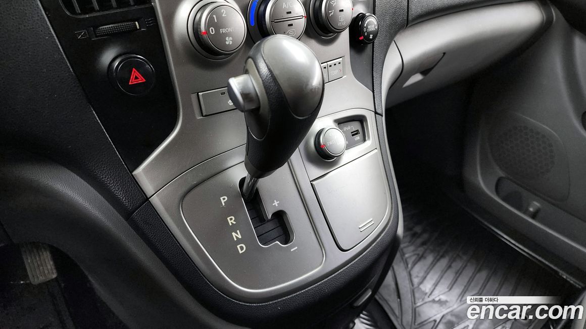 Hyundai Starex 2014