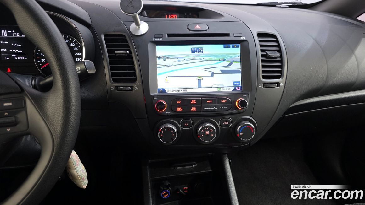 Kia K3 2016