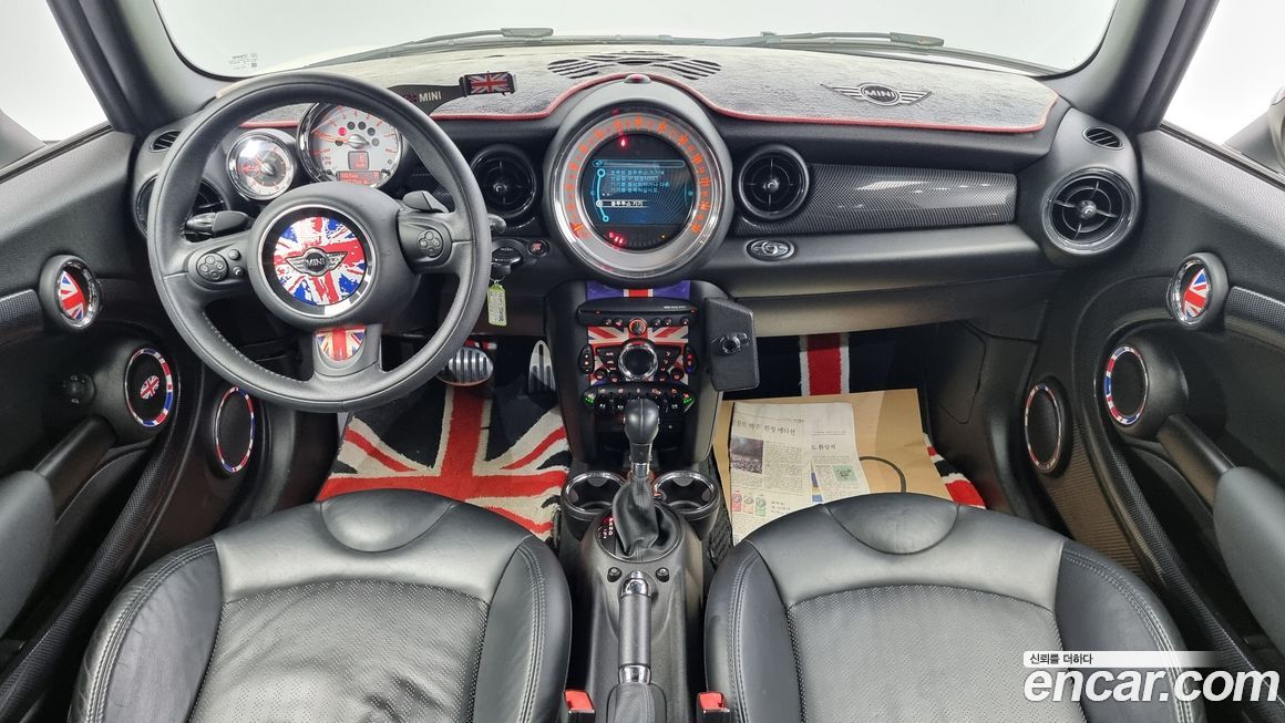 Mini Cooper Convertible 2013