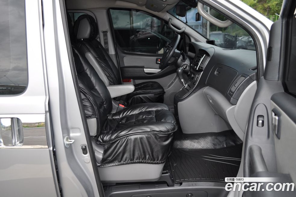 Hyundai Starex 2015