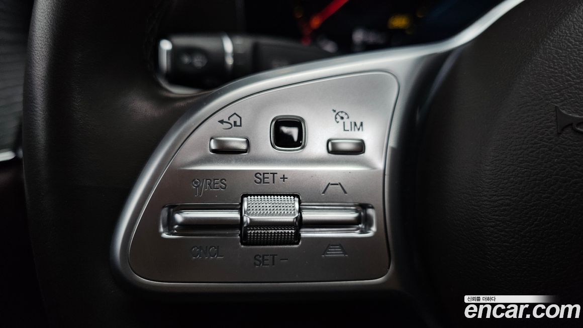 Mercedes-Benz CLS-Class 2021