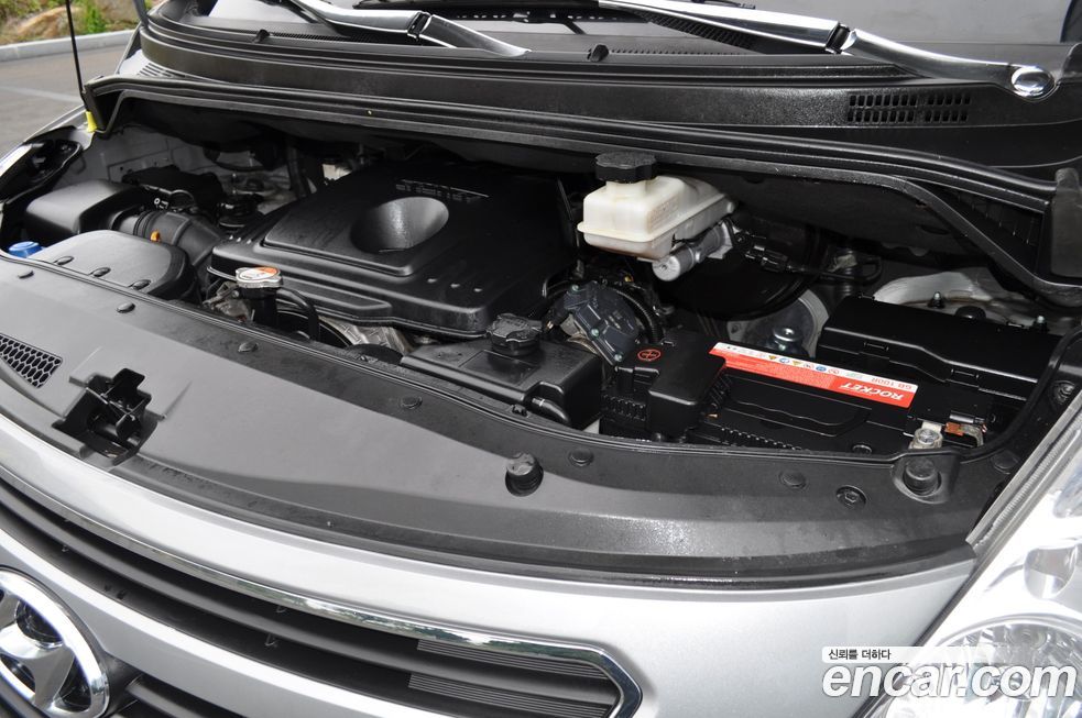 Hyundai Starex 2015