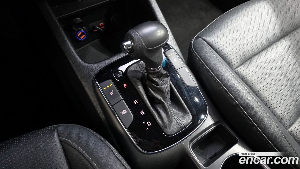 Kia K3 2016