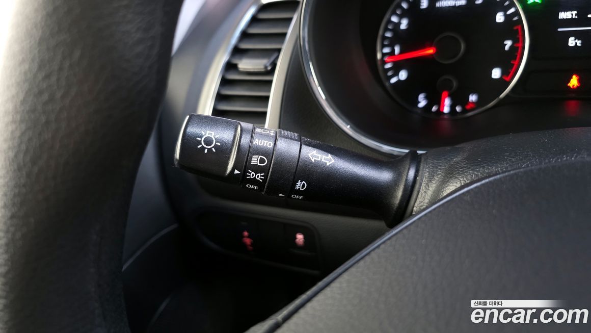 Kia K3 2016