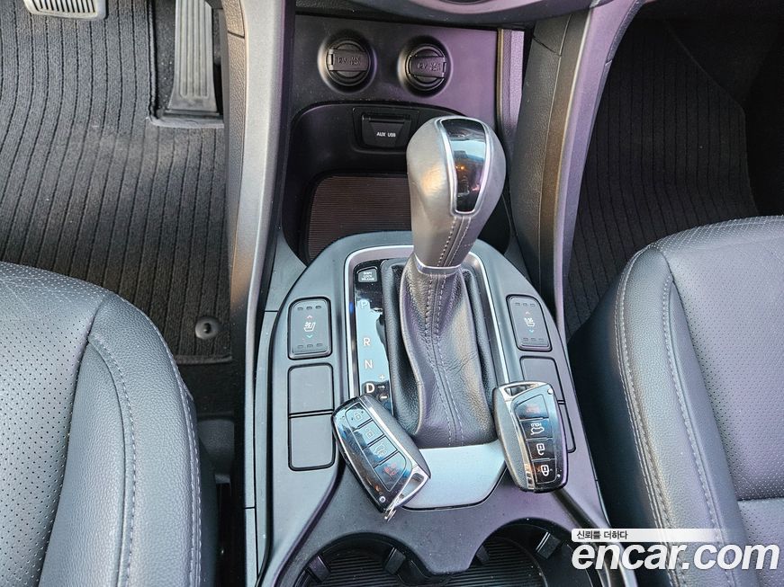 Hyundai Santafe 2015