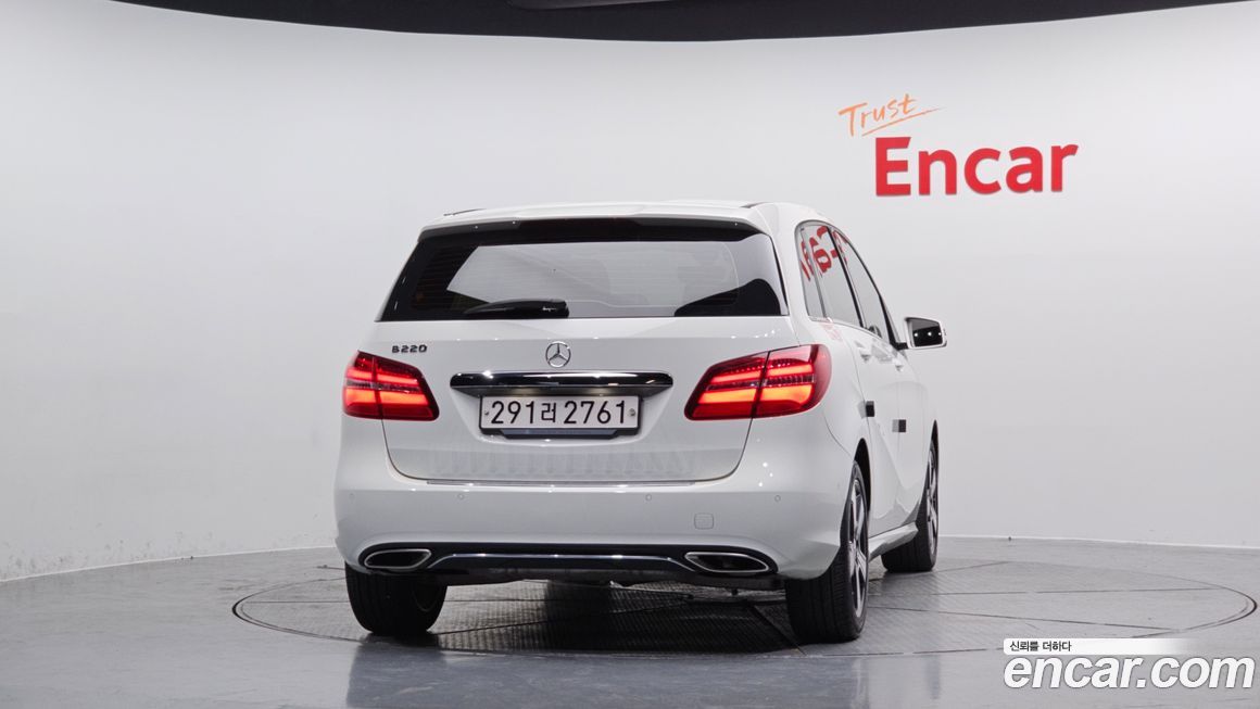 Mercedes-Benz B-Class 2018