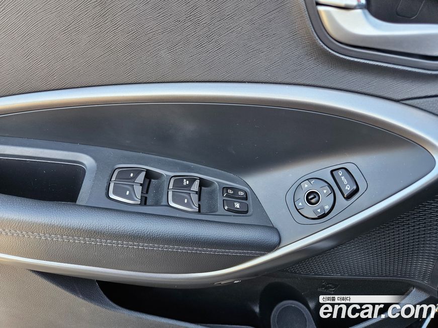 Hyundai Santafe 2015