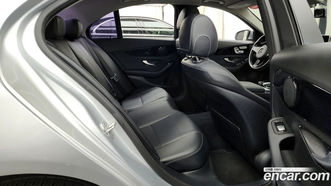 Mercedes-Benz C-Class 2016