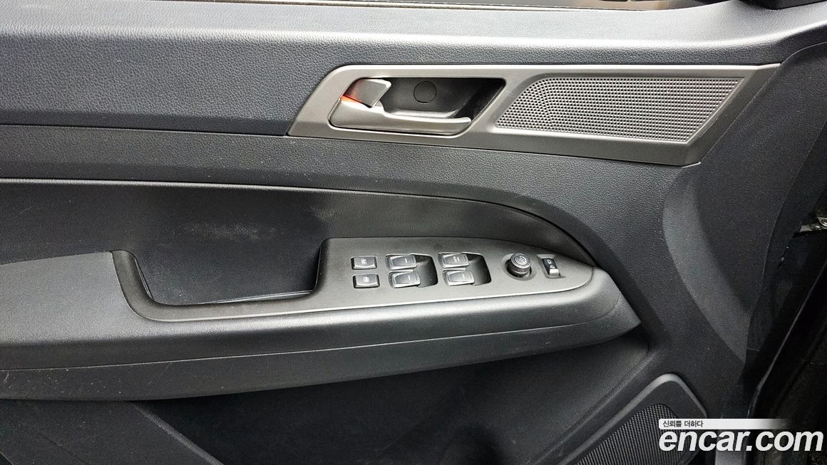 KG_Mobility_Ssangyong Rexton 2018