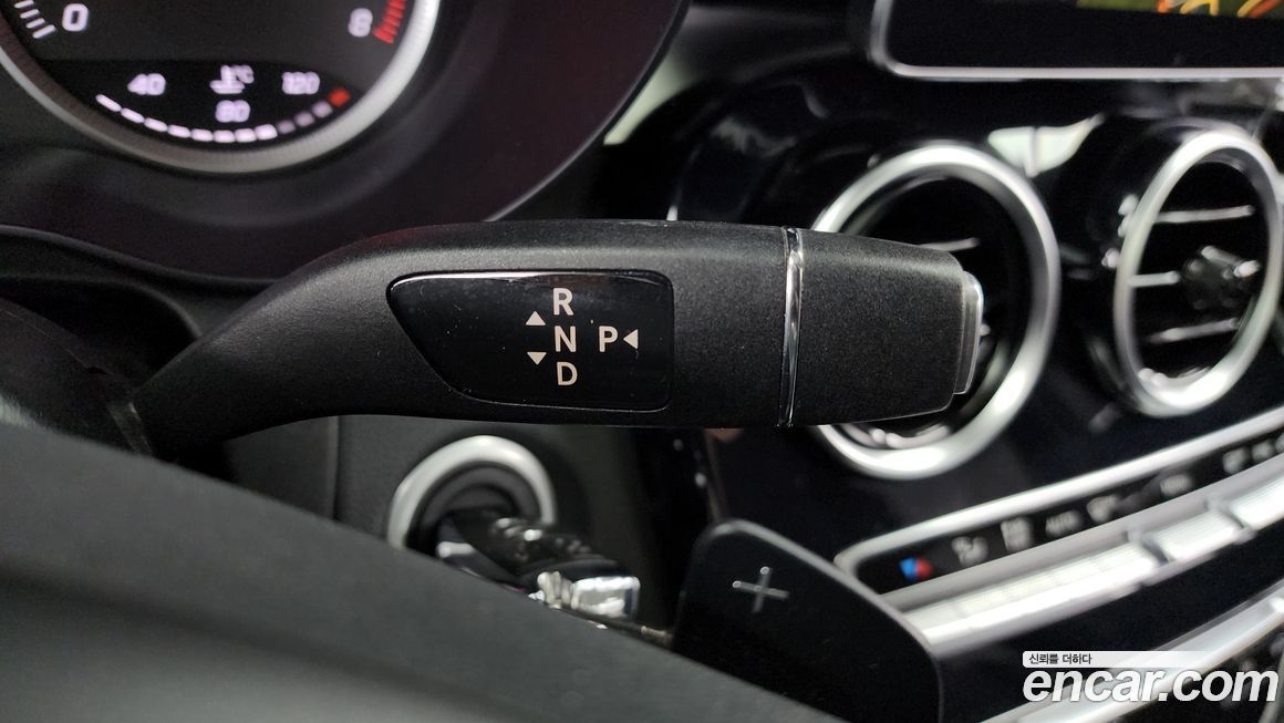 Mercedes-Benz C-Class 2016