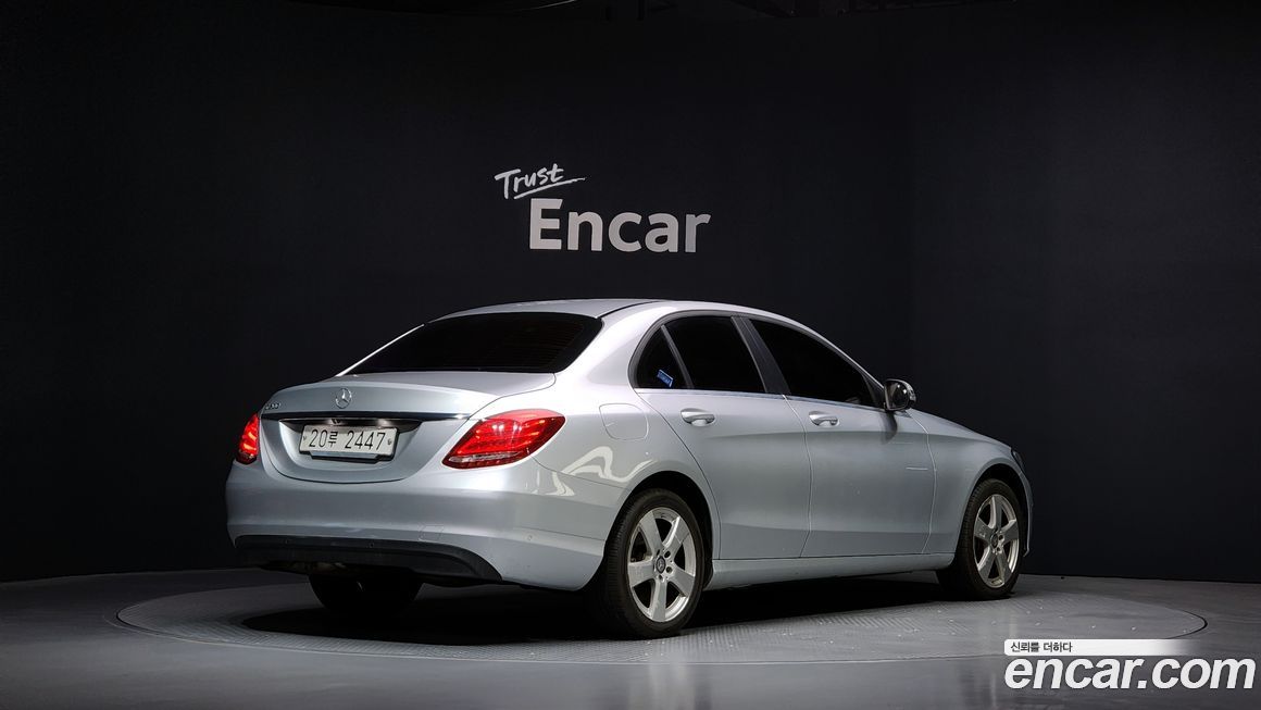 Mercedes-Benz C-Class 2016
