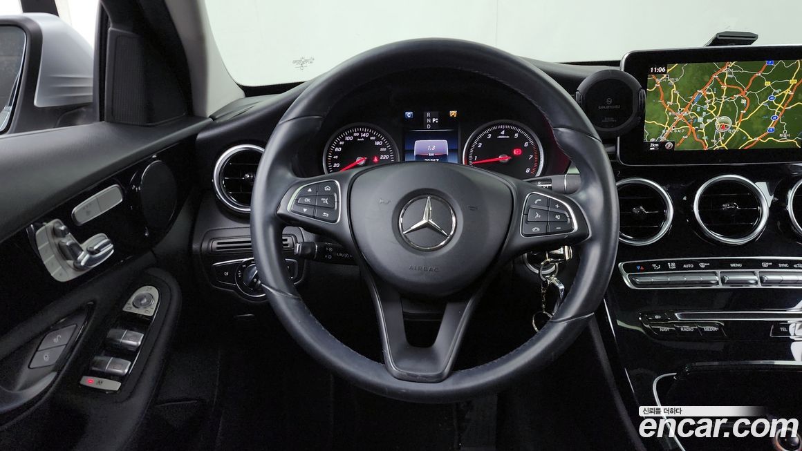 Mercedes-Benz C-Class 2016