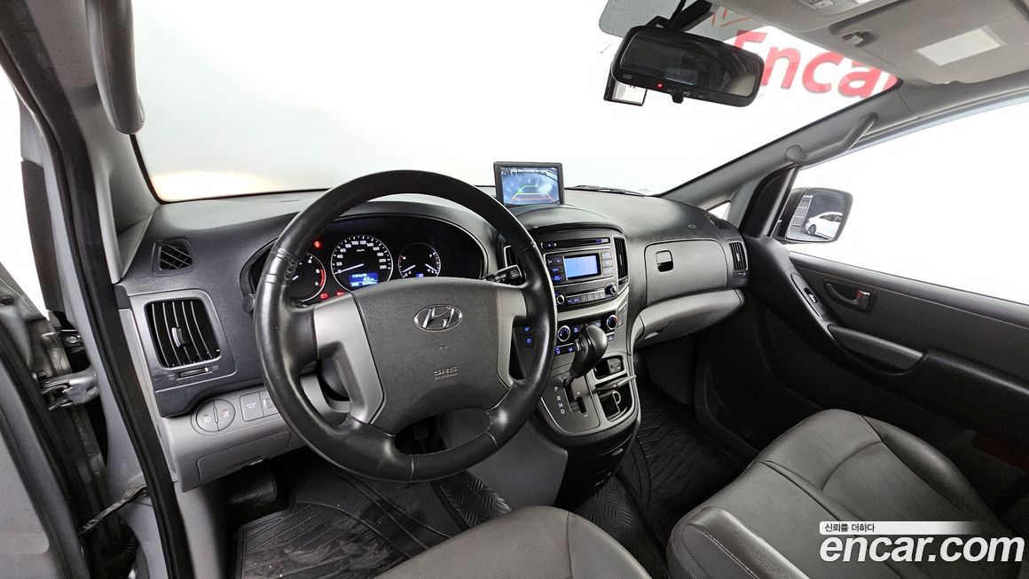 Hyundai Starex 2021
