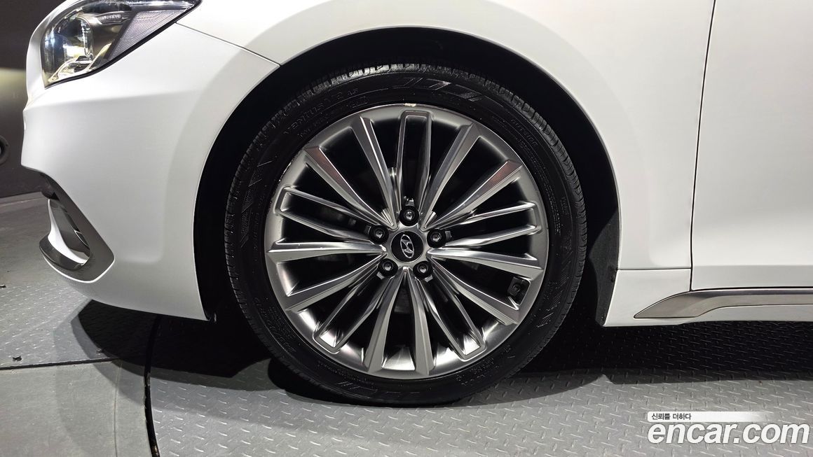 Hyundai Grandeur 2017