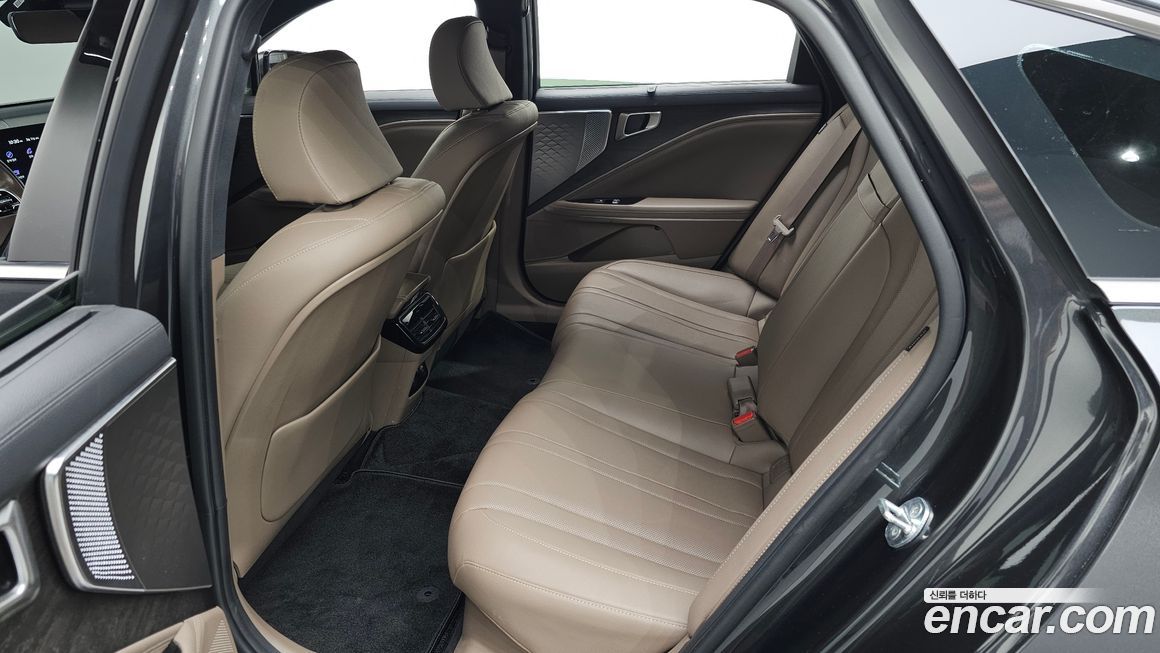 Kia K8 2022