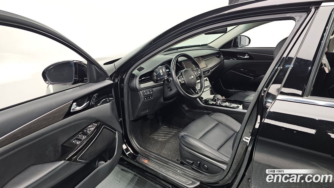 Kia K7 2021