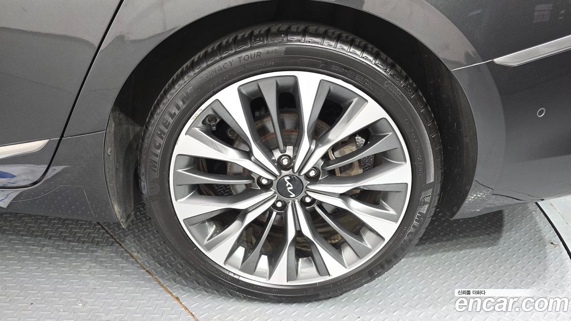 Kia K8 2023