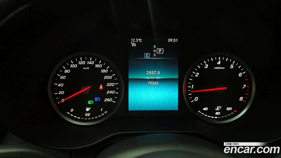 Mercedes-Benz C-Class 2020