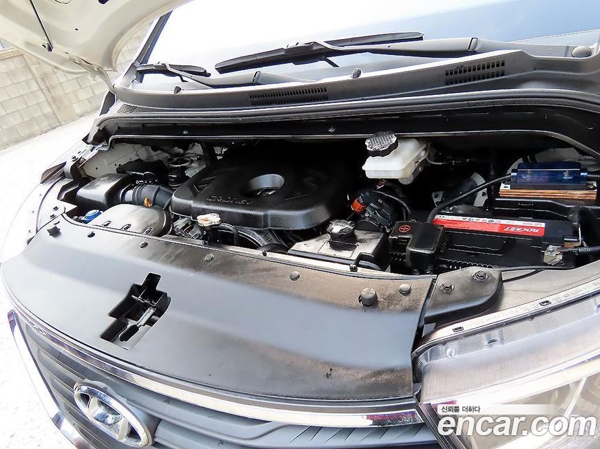 Hyundai Starex 2019