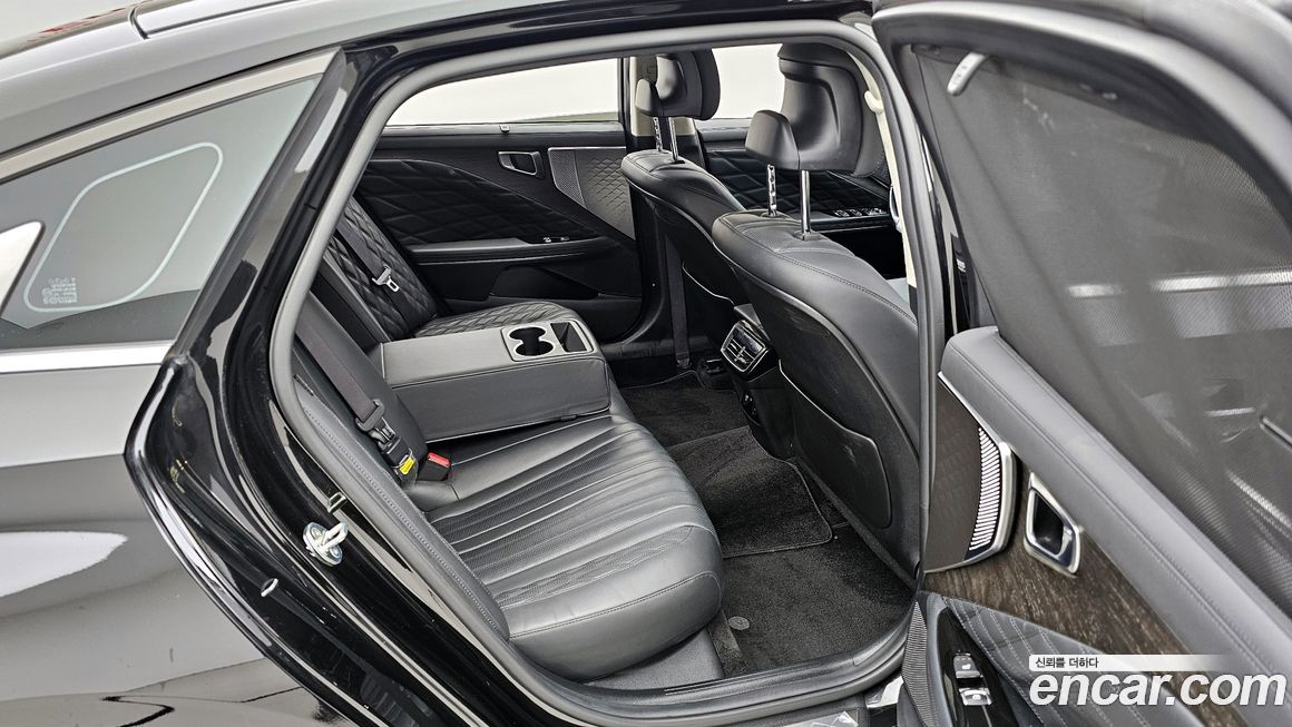 Kia K8 2023