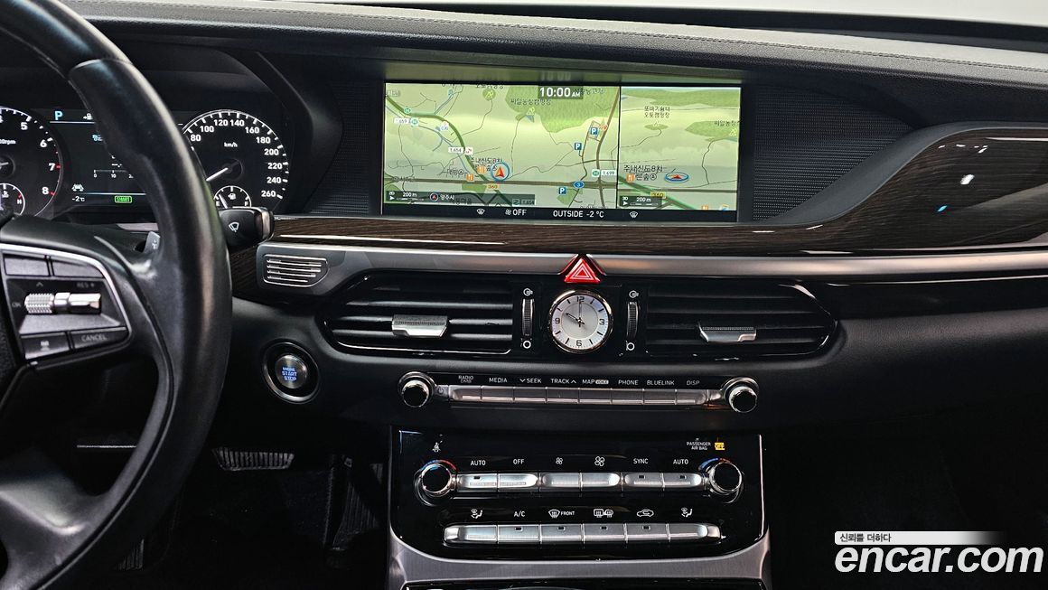Genesis EQ900 2016