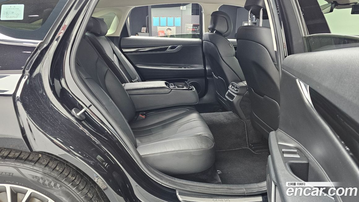 Genesis G80 2021