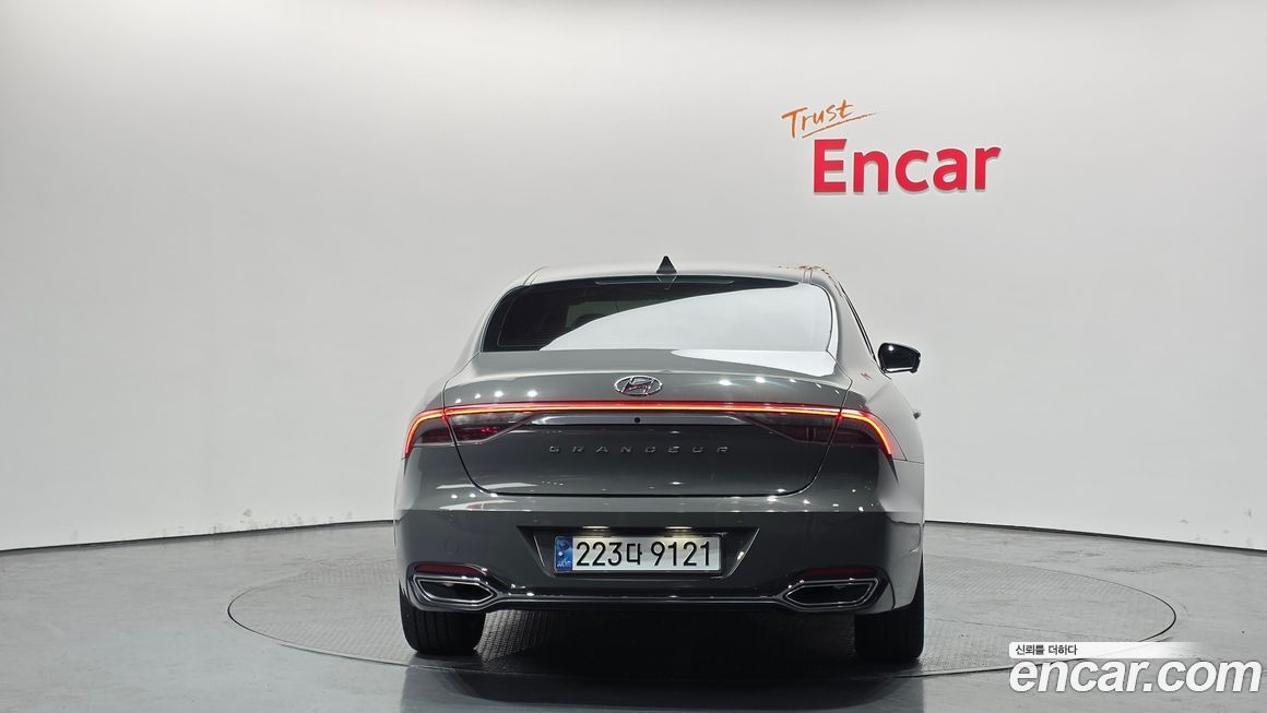 Hyundai Grandeur 2020