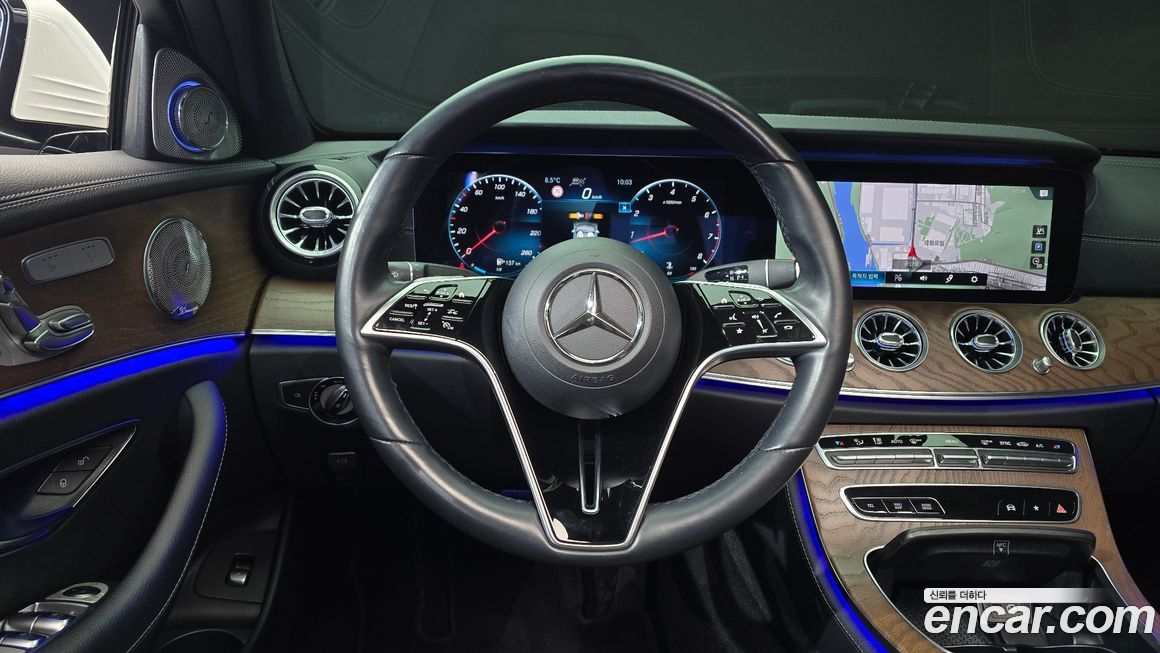 Mercedes-Benz E-Class 2021