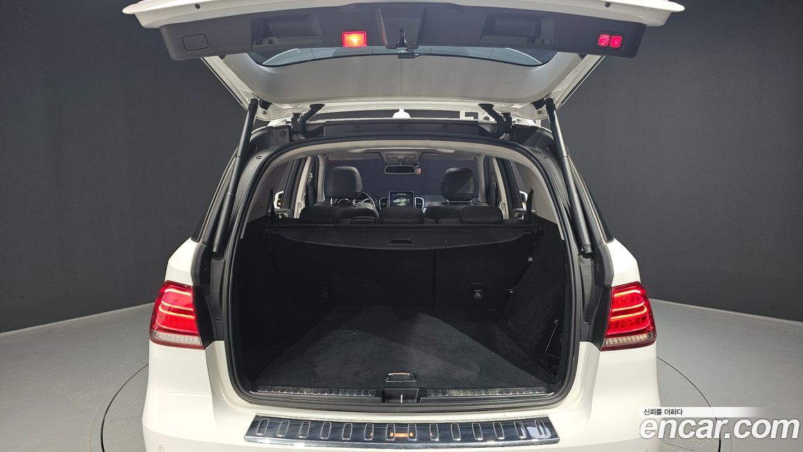 Mercedes-Benz GLE-Class 2017