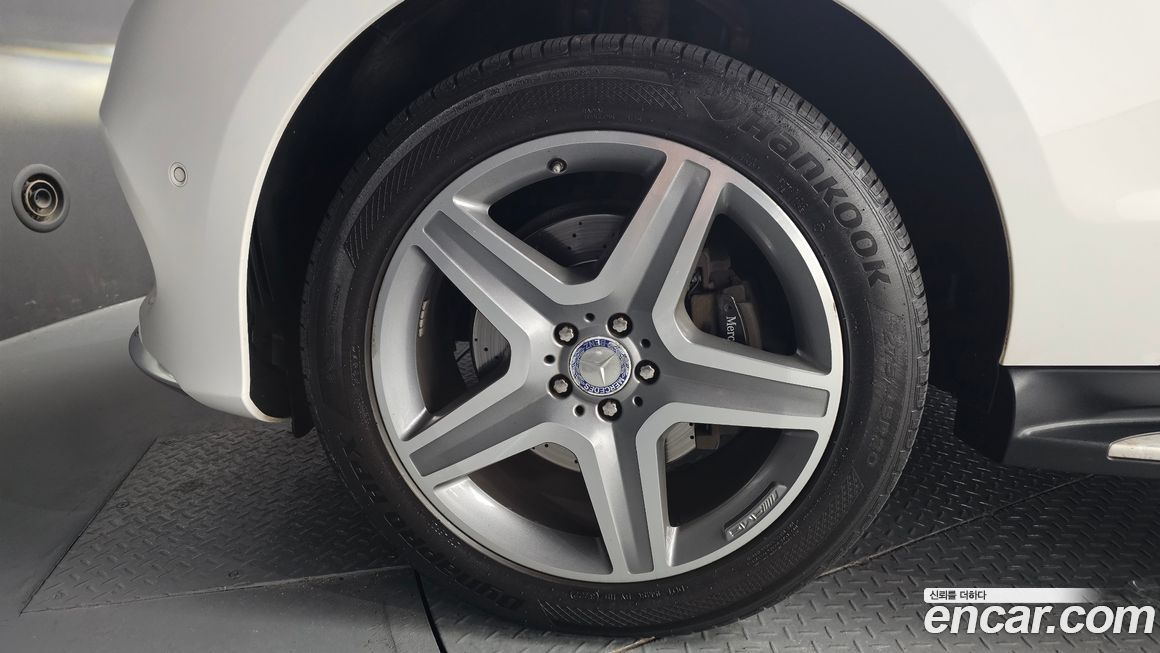 Mercedes-Benz GLE-Class 2017