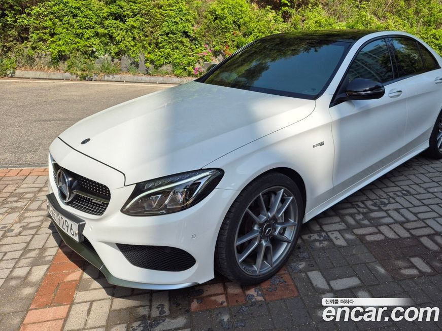 Mercedes-Benz C-Class 2018