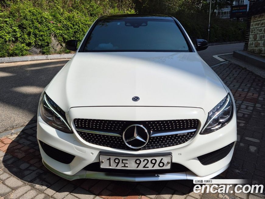 Mercedes-Benz C-Class 2018