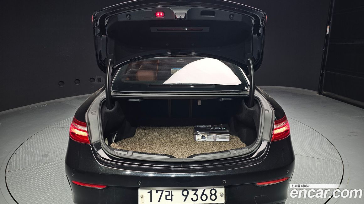 Mercedes-Benz E-Class 2017