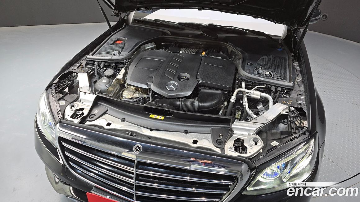 Mercedes-Benz E-Class 2020