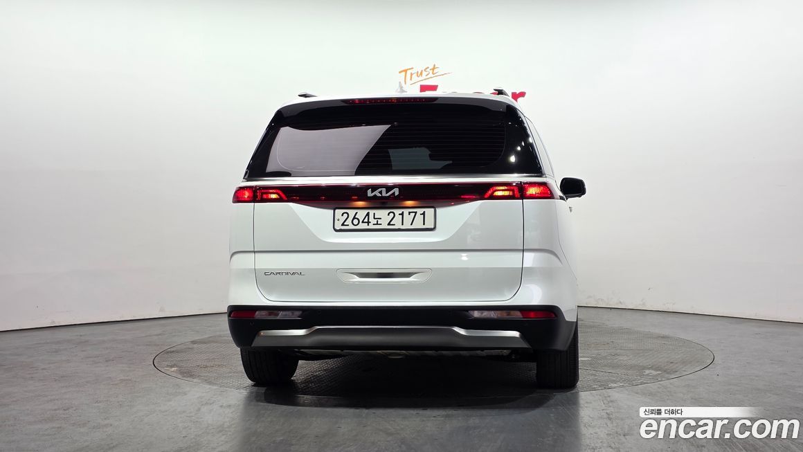 Kia Canival 2022