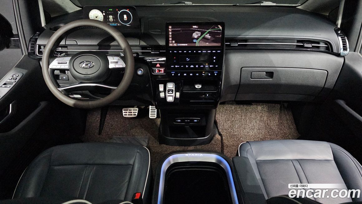 Hyundai Staria 2022